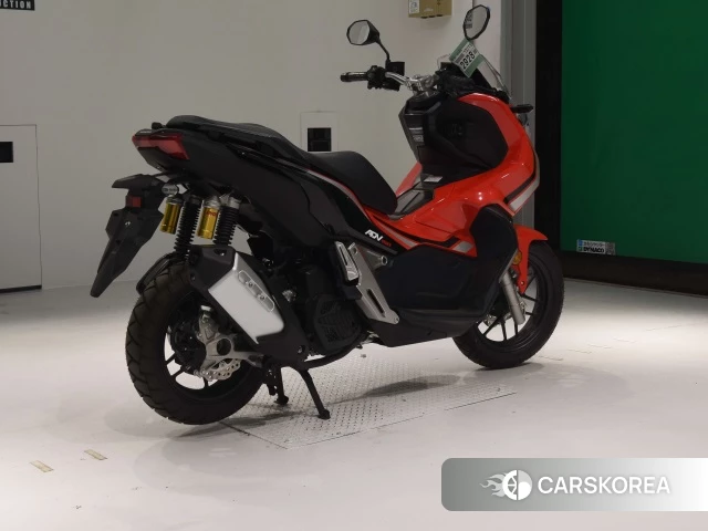 Проданный Honda ADV150 id 4176416 из Японии, фото 2