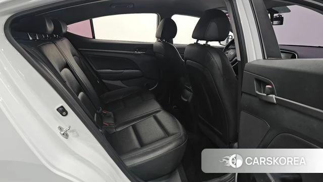Hyundai Avante AD id 4471570 из Кореи 18