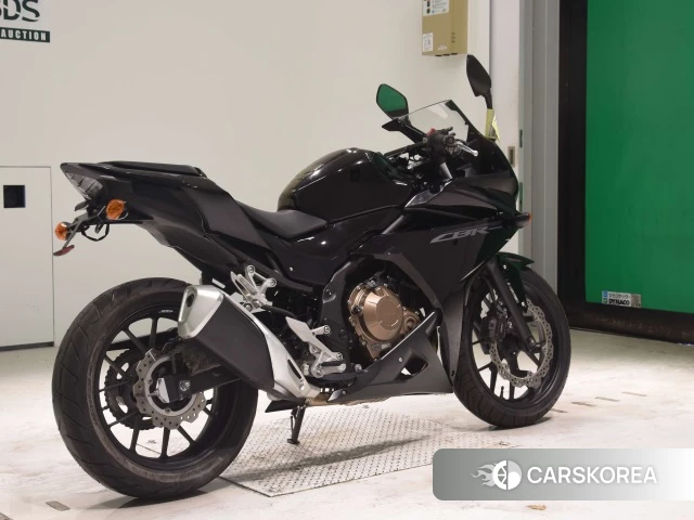 Проданный Honda CBR400R 2017 из Японии