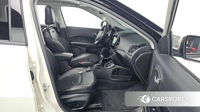 Jeep Compass 2nd Generation id 4620174 из Кореи 18