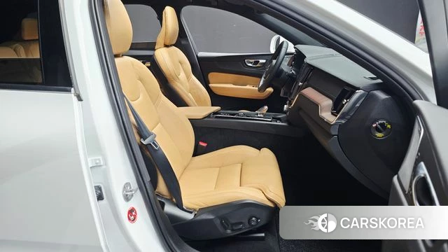 Volvo XC60 second Generation id 4516317 из Кореи 18