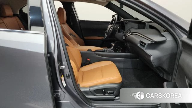 Lexus UX250h id 4331455 из Кореи 18