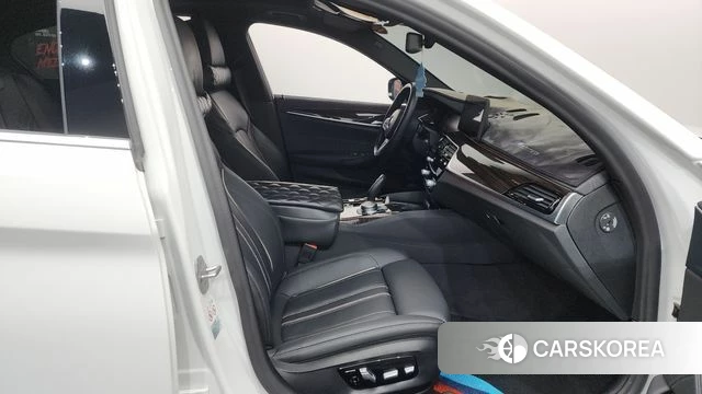 BMW 5 Series (G30) id 4614400 из Кореи 18