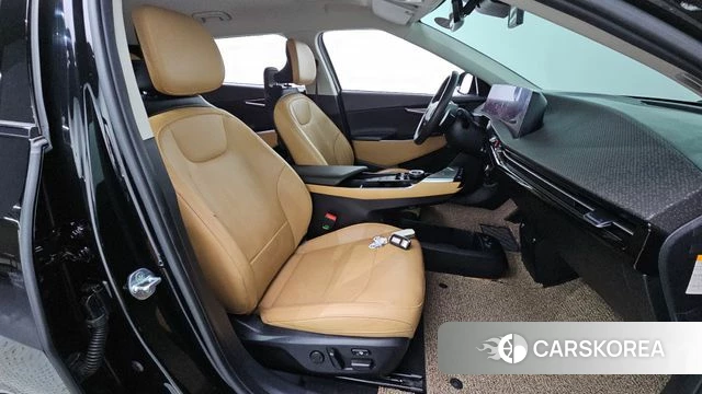 Kia EV6 id 4872012 из Кореи 18