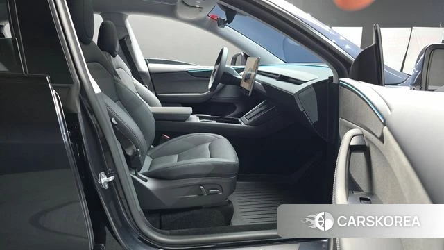 Tesla Model Y id 4639875 из Кореи 18