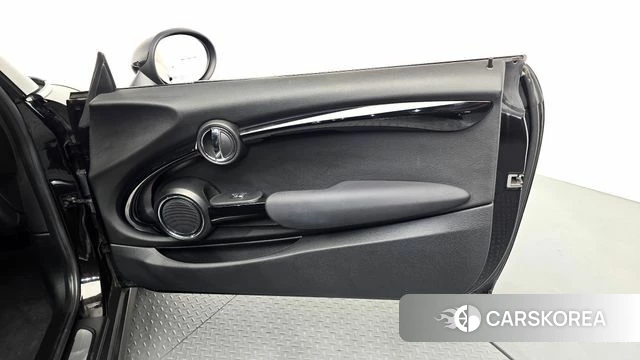 Mini Cooper S id 4882681 из Кореи 18