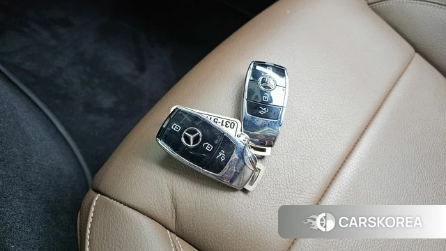 Mercedes-Benz E-Class W213 id 4268056 из Кореи 18
