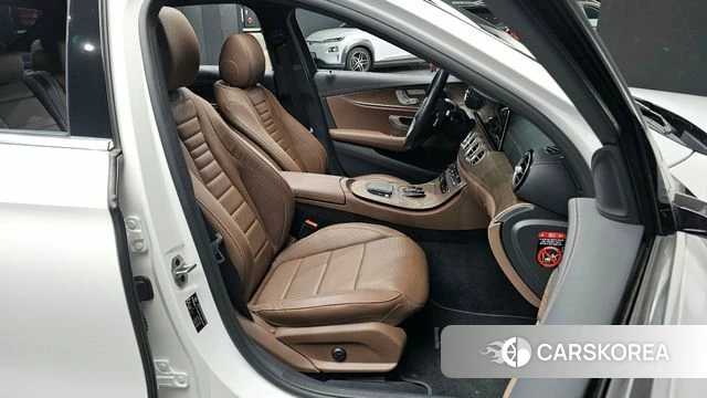 Mercedes-Benz E-Class W213 id 4249867 из Кореи 18