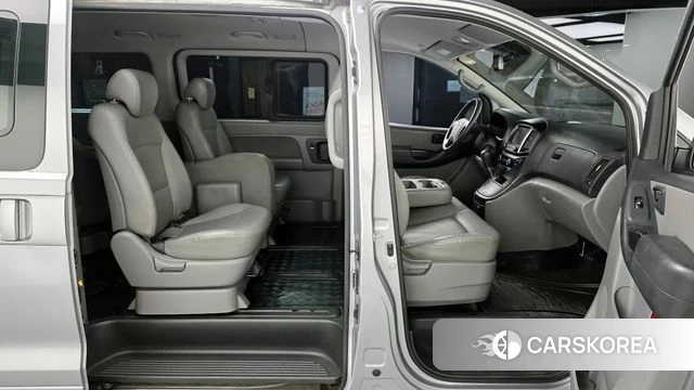 Hyundai The New Grand Starex id 4269130 из Кореи 18