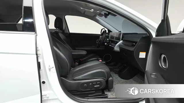 Hyundai Ionic 5 id 4936339 из Кореи 18