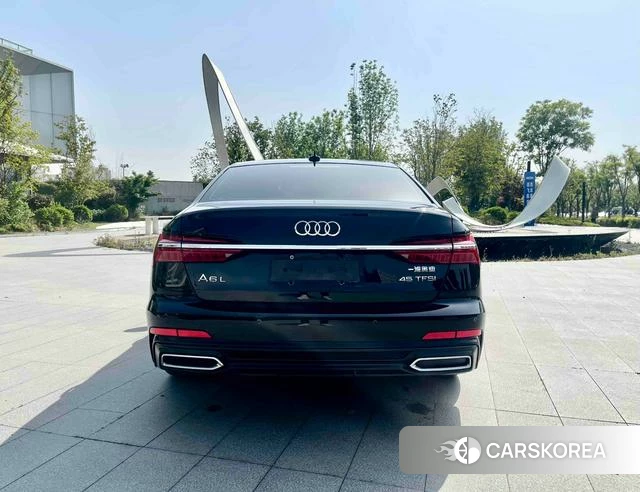 Audi A6L id 4278827 из Китая 18