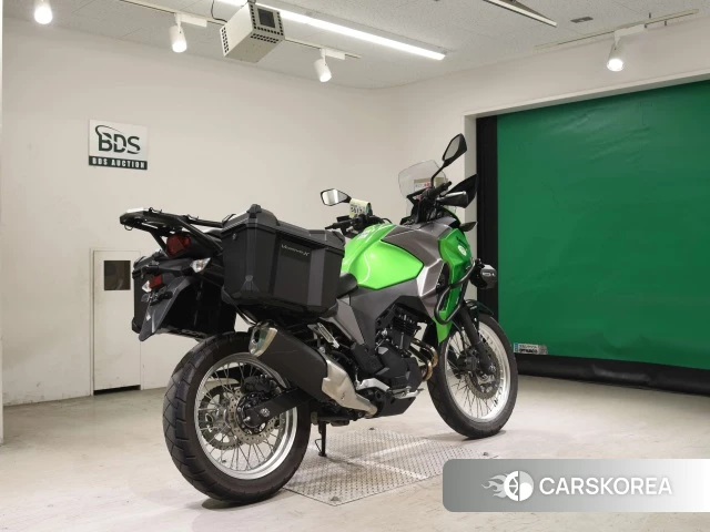 Проданный Kawasaki VERSYS-X 250 ABS 2017 из Японии, фото 2