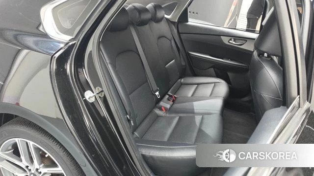 Kia Come New K3 id 4232813 из Кореи 18