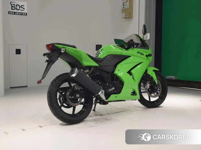 Проданный Kawasaki NINJA 250R id 4172798 из Японии, фото 2