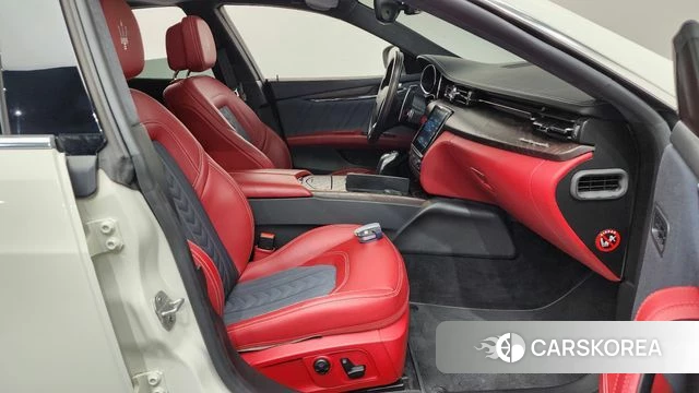Maserati Quattroporte id 4330969 из Кореи 18