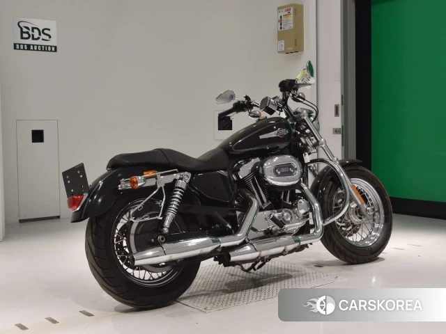 Проданный Harley-Davidson Sportster XL1200C 2012 из Японии, фото 2
