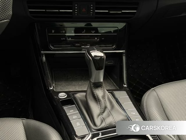 Volkswagen Passat id 4259886 из Китая 18