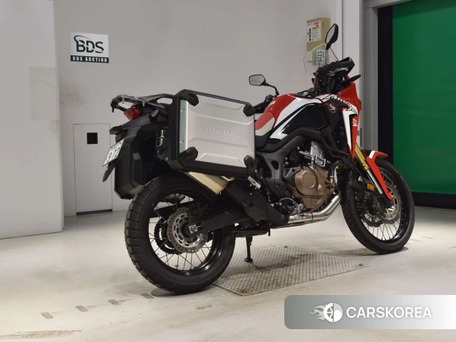 Проданный Honda CRF1000L AFRICA TWIN 2016 из Японии, фото 2