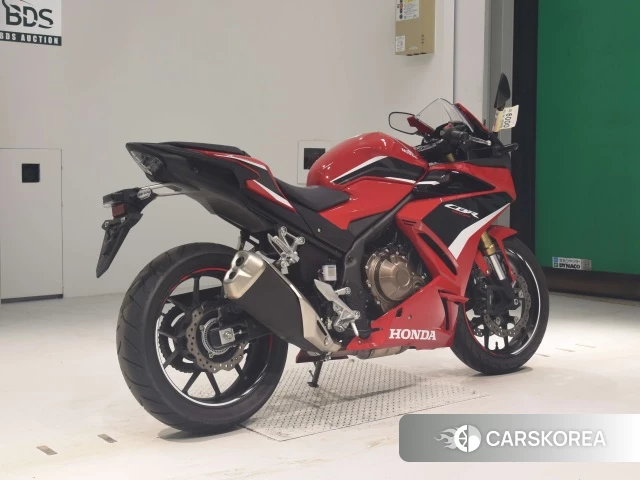 Проданный Honda CBR400R 2023 из Японии, фото 2