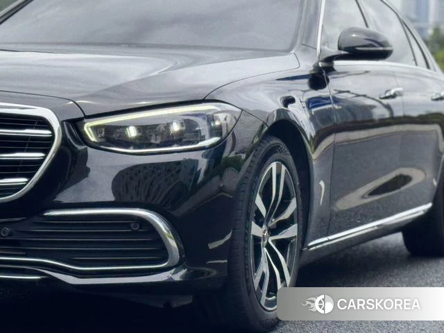 Mercedes-Benz S-class id 4353743 из Китая 18