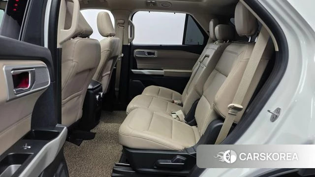 Ford Explorer 6th Generation id 4224766 из Кореи 18