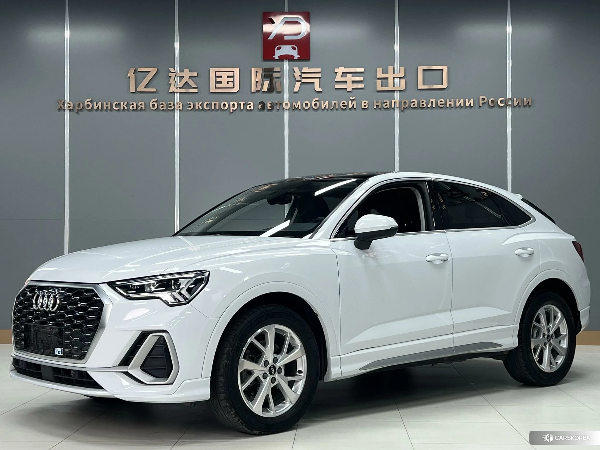 Audi Q3 Sportback id 4454386 из Китая 18