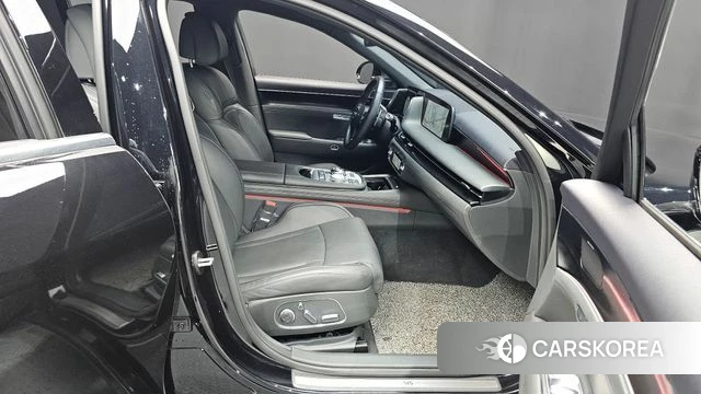 Genesis G90 (RS4) id 4592188 из Кореи 18