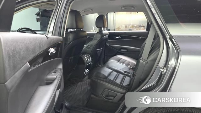 Kia The New Sorento id 4465643 из Кореи 18