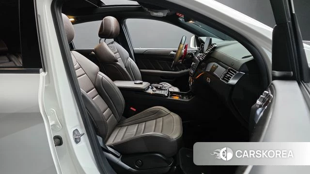 Mercedes-Benz GLE - Class W166 id 4907145 из Кореи 18
