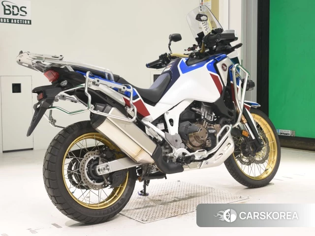 Проданный Honda CRF1100L AFRICA TWIN DCT 2020 из Японии