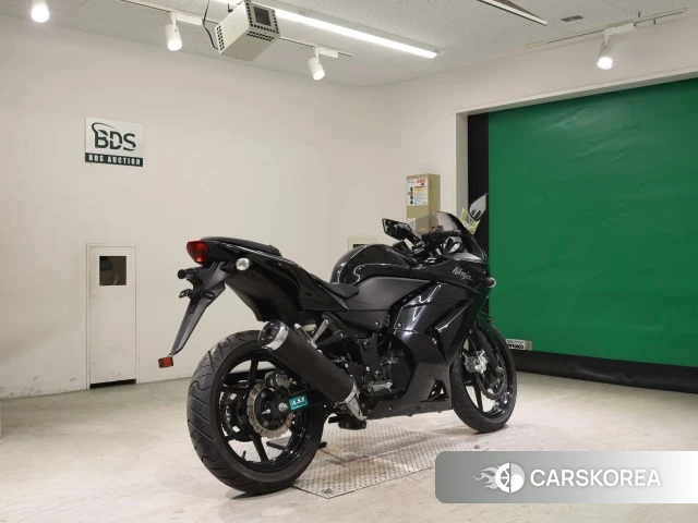 Проданный Kawasaki NINJA 250R id 4157957 из Японии, фото 2