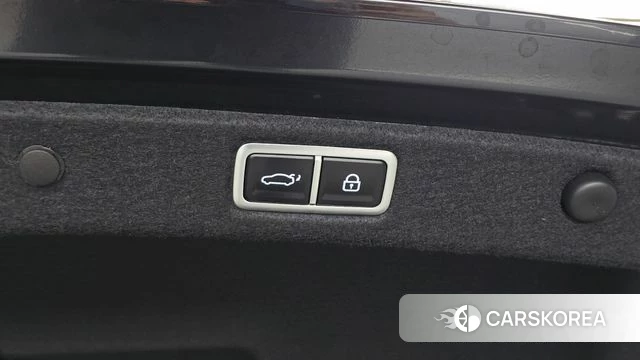 Hyundai Grandeur (GN7) id 4608005 из Кореи 18