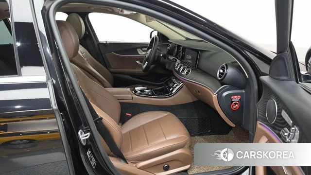 Mercedes-Benz E-Class W213 id 4662802 из Кореи 18