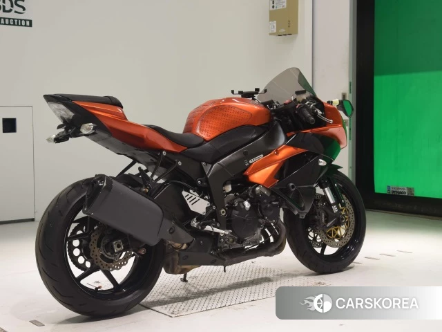 Проданный Kawasaki ZX-6R NINJA ABS 2013 из Японии, фото 2
