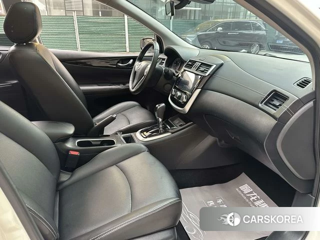 Nissan TIIDA id 4277390 из Китая 18
