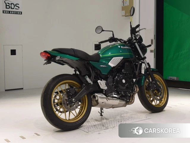 Проданный Kawasaki Z650RS 2023 из Японии, фото 2