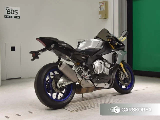Проданный Yamaha YZF-R1M 2015 из Японии, фото 2