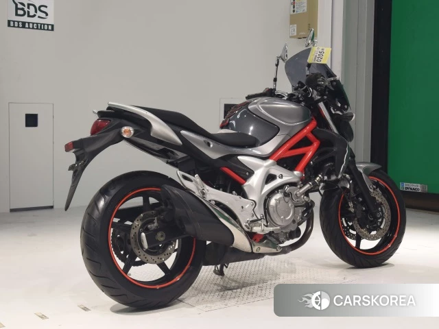 Проданный Suzuki GLADIUS 650 ABS 2010 из Японии, фото 2