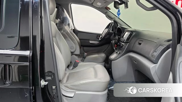 Hyundai The New Grand Starex id 4693988 из Кореи 18