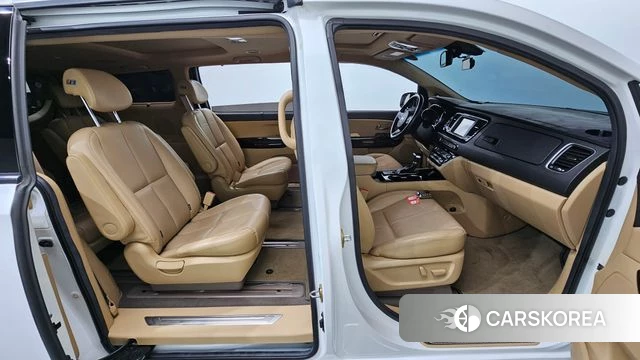 Kia The New Carnival id 4339666 из Кореи 18
