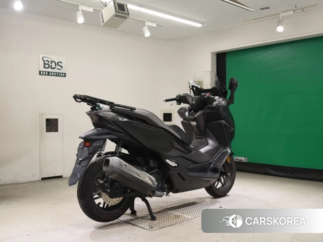 Проданный Honda FORZA 2018 из Японии, фото 2