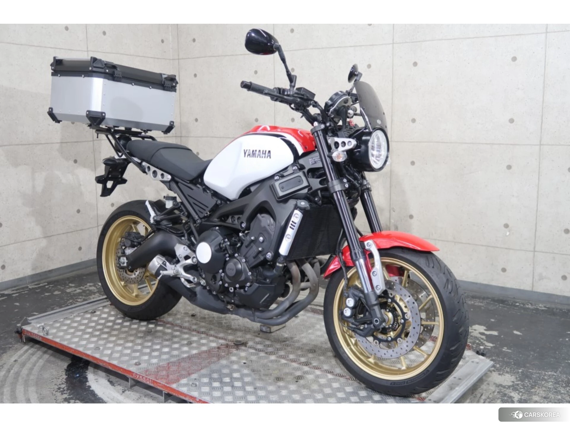 Yamaha XSR900 id 3946691 из Японии 18