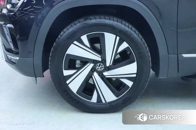 Volkswagen Tourang id 4257973 из Китая 18