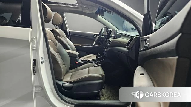 Hyundai All New Tucson id 4465462 из Кореи 18
