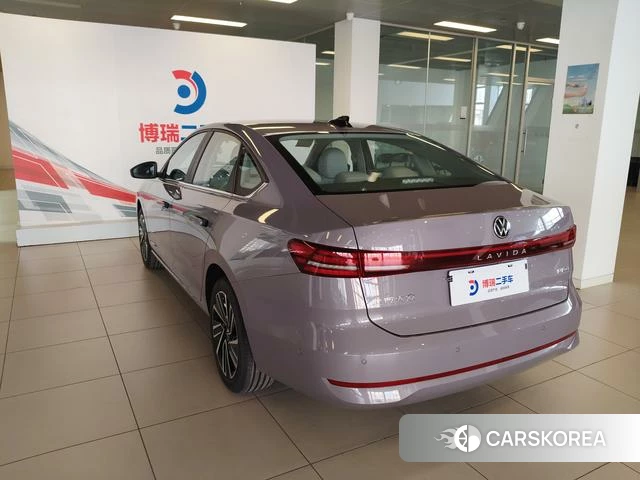Volkswagen Lavida id 4265774 из Китая 18