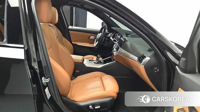 BMW 3 Series (G20) id 4409191 из Кореи 18