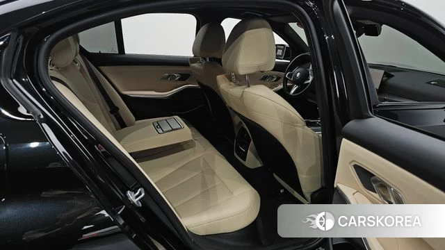 BMW 3 Series (G20) id 4488060 из Кореи 18