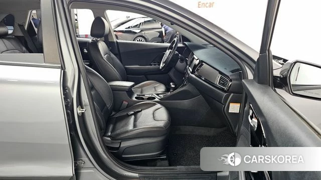 Kia Niro id 4531115 из Кореи 18
