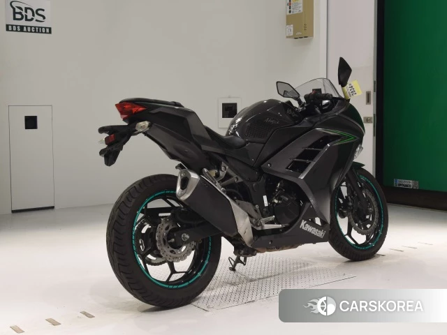 Проданный Kawasaki NINJA 250 2016 из Японии, фото 2