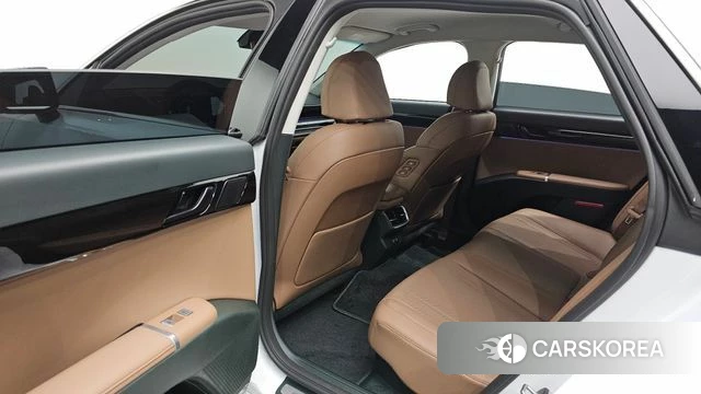Hyundai Grandeur Hybrid (GN7) id 4681495 из Кореи 18